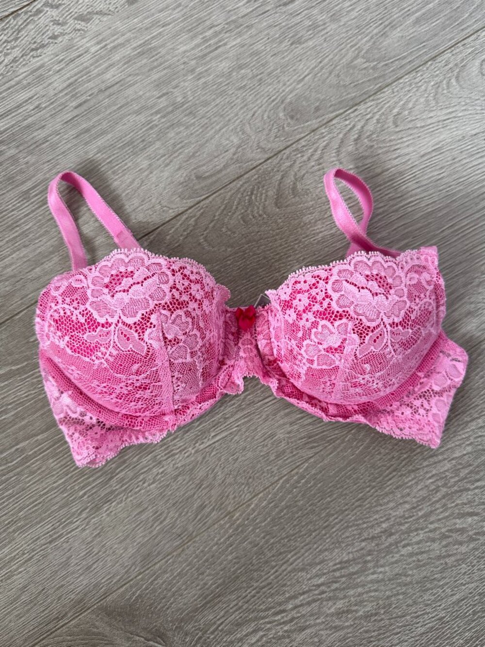 Victoria’s Secret Dream Angels Pink Lace Balconette Bra 34B Floral Underwire